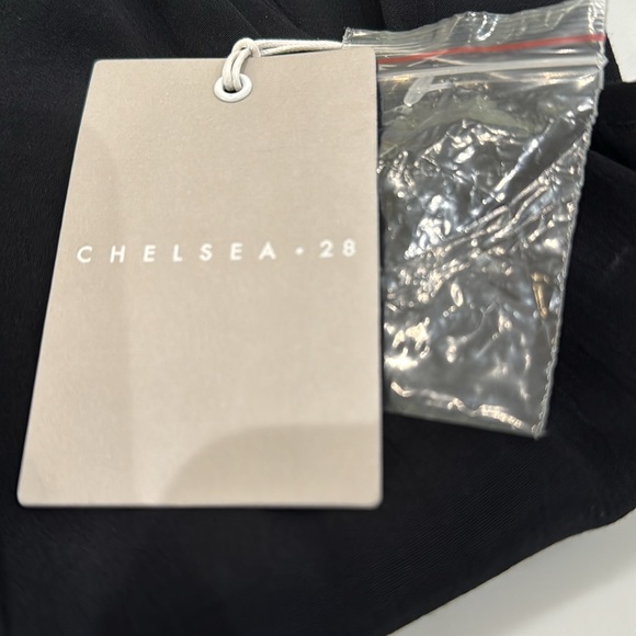 Chelsea 28 black tank top - Picture 5 of 5